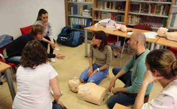 23 de febrero: Soporte vital básico y desfibrilador externo automático, nuevo curso de la Escuela de RCP del Colegio
