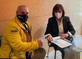 La Organización Colegial pide de nuevo la derogación del Estatuto de Personal Sanitario no Facultativo de 1973 que atribuye funciones de ‘ayudante del médico’ a las enfermeras