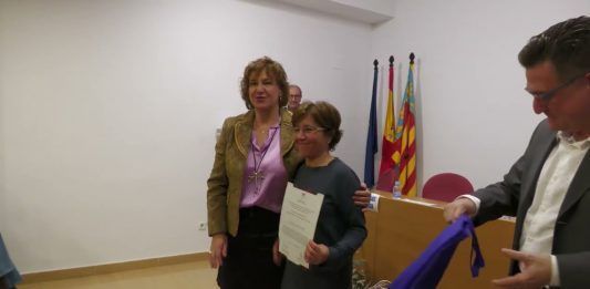 El Colegio de Enfermería de Alicante homenajea a sus docentes