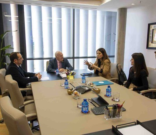 La Organización Colegial de Enfermería y ANEFP reafirman su compromiso para potenciar el autocuidado de la población desde la consulta enfermera
