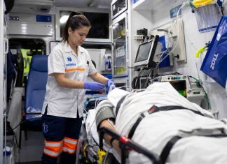 El Colegio de Enfermería de Alicante pone en valor el trabajo de las enfermeras y enfermeros en las unidades de Soporte Vital Avanzado Enfermero