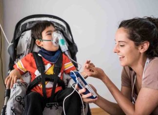 El Colegio de Enfermería de Alicante pide que se regulen los puestos de Enfermería Escolar en los centros de Educación Especial y se consideren como puestos de características específicas