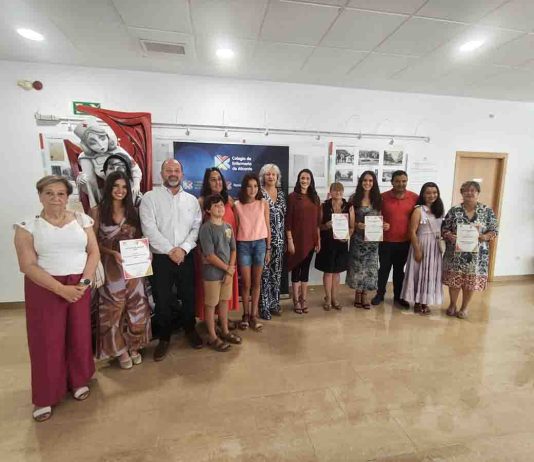 Entregados los premios e Hogueras convocados por el Colegio de Enfermería de Alicante