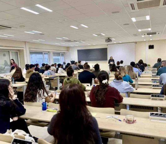 El Colegio consiguió que 189 colegiados puedan hacer el curso intensivo gratuito del EIR al aumentar en 129 las 60 plazas disponibles en un primer momento